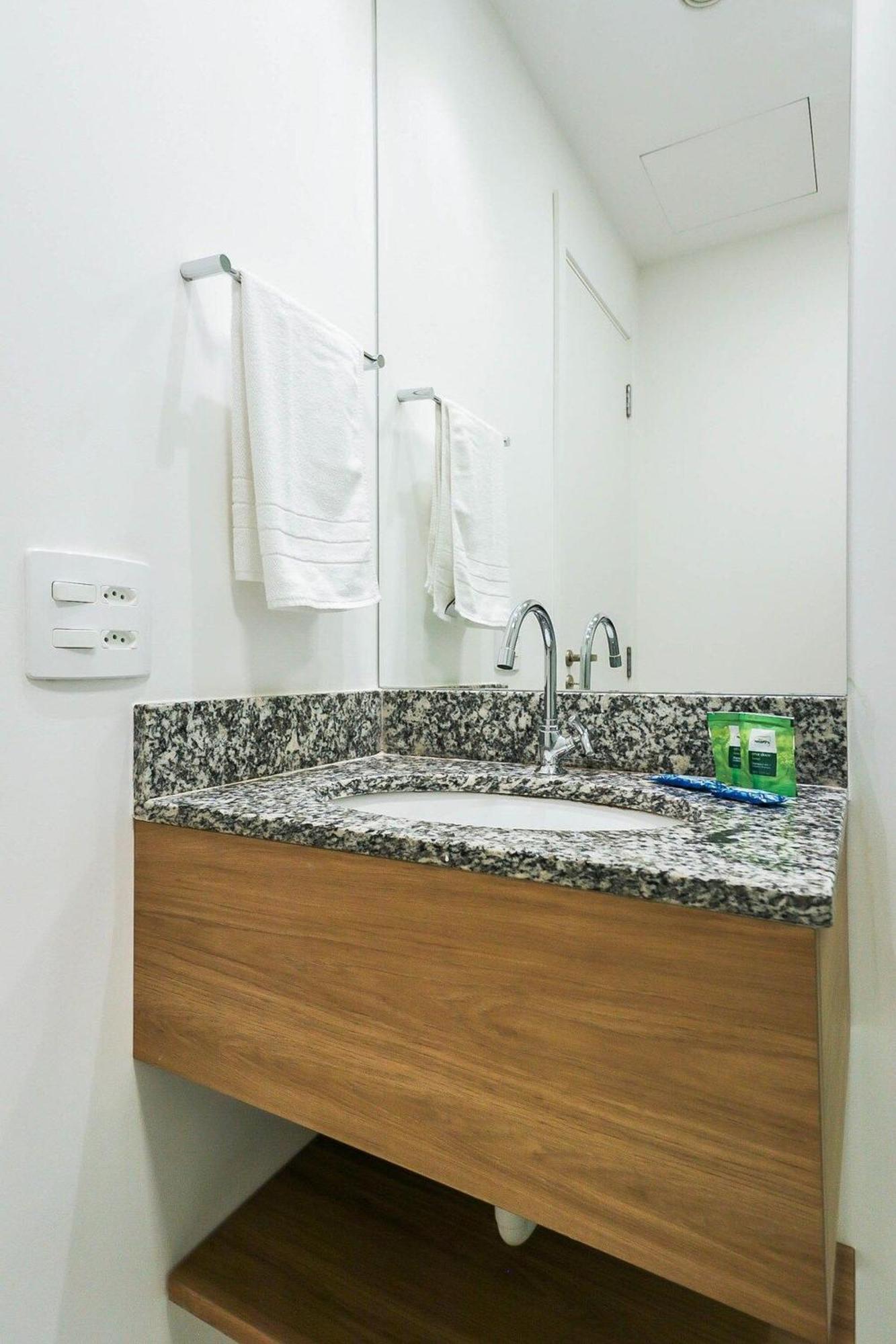 Encantador Studio No Bras Com Piscina/Metro Bras เซาเปาโล ภายนอก รูปภาพ