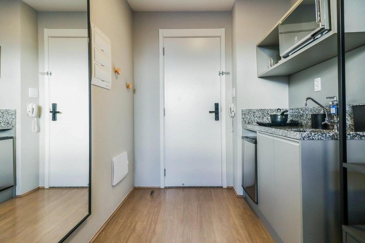 Encantador Studio No Bras Com Piscina/Metro Bras เซาเปาโล ภายนอก รูปภาพ